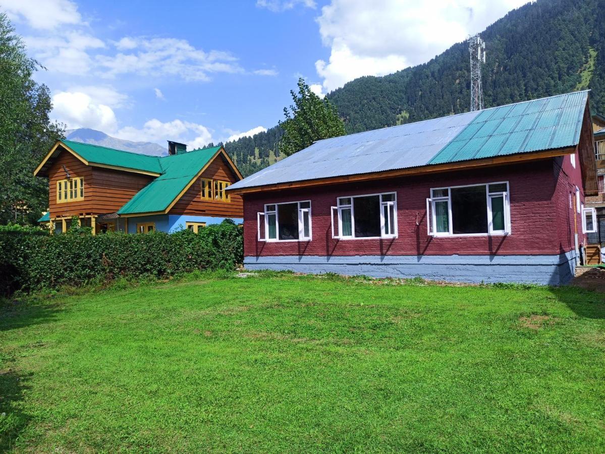 Hotel Lidder Palace Пагалґем Екстер'єр фото